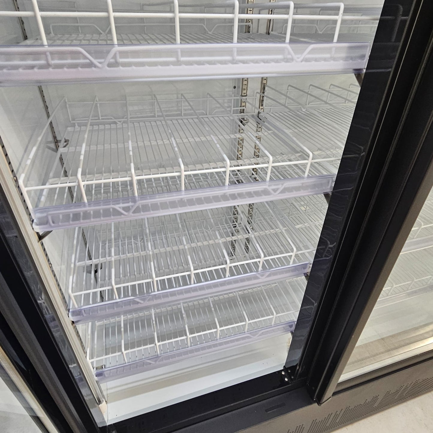 Diaminox Double Door Glass 1000L Display Fridge