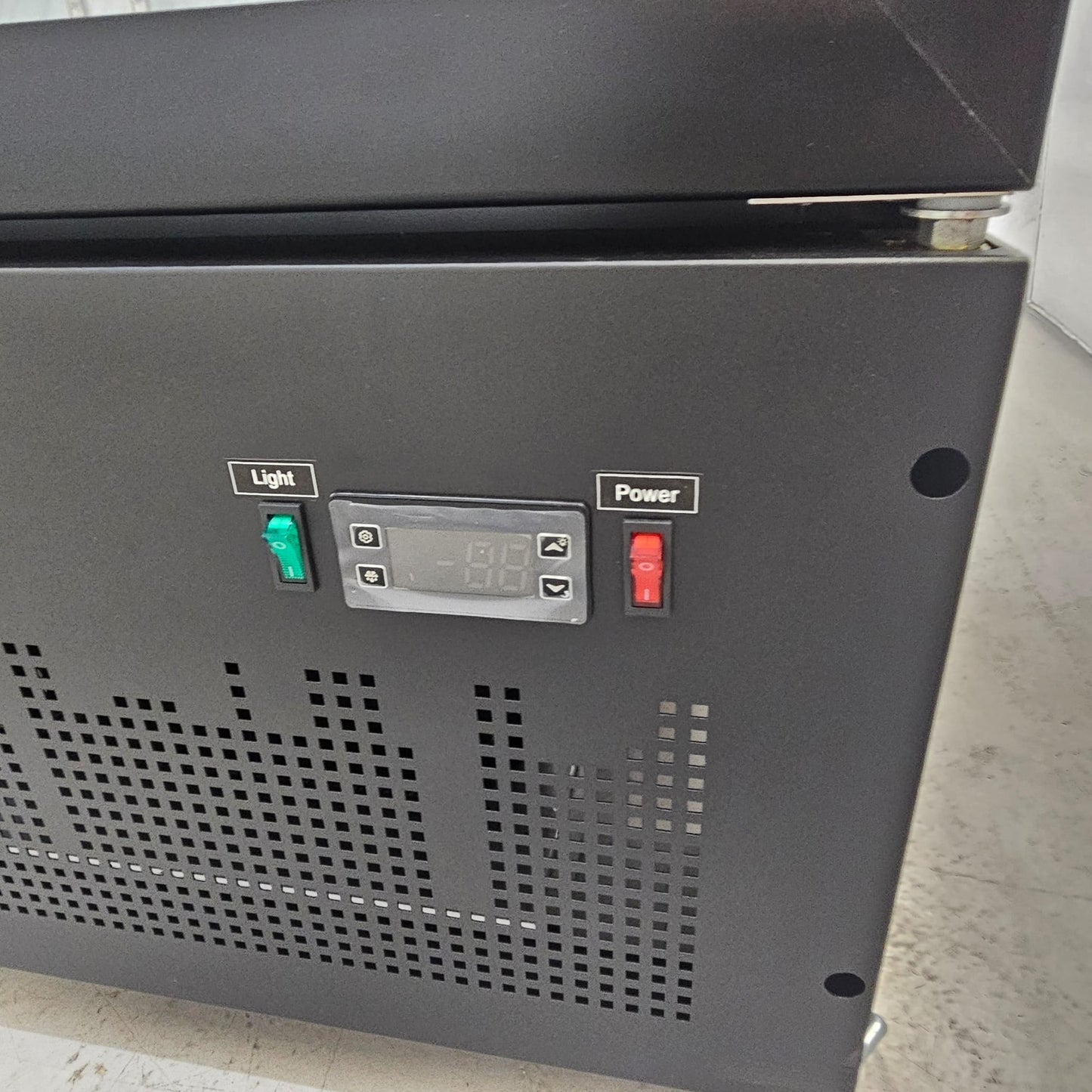 Diaminox Double Door Glass 1000L Display Fridge