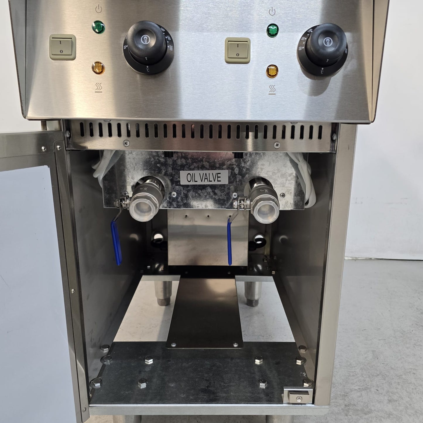 Heittox Freestanding 2 x 15L Twin Tank Electric Fryer